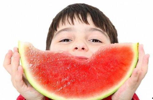 西瓜宝宝特效吃瓜,夏日消暑新潮流