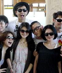 幽灵医生女明星唱歌,歌声中的神秘之旅