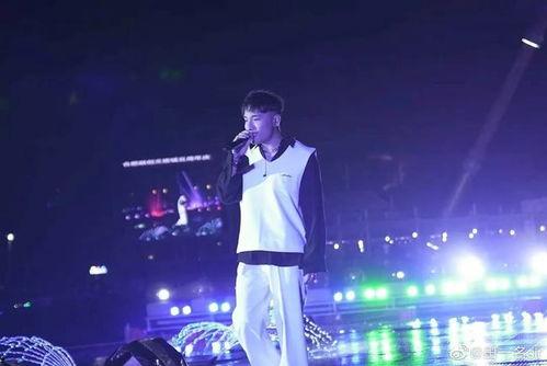 清唱男生网红是谁,揭秘网络音乐界的璀璨新星