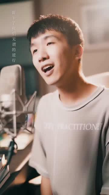 网红香港潇洒哥简介,香港网红的时尚生活与独特魅力